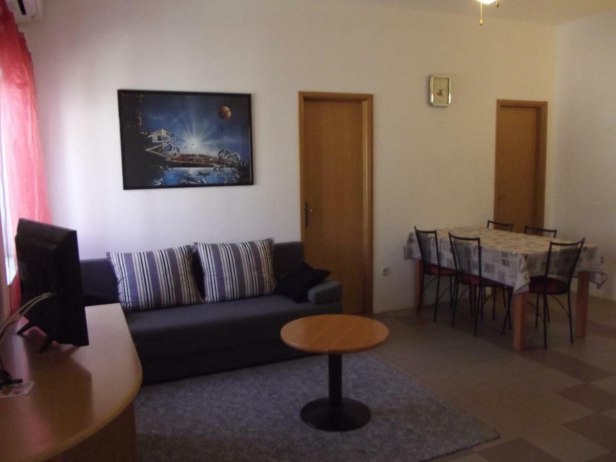 Apartments Goga Mali Lošinj Kültér fotó