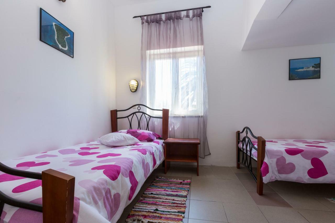 Apartments Goga Mali Lošinj Kültér fotó