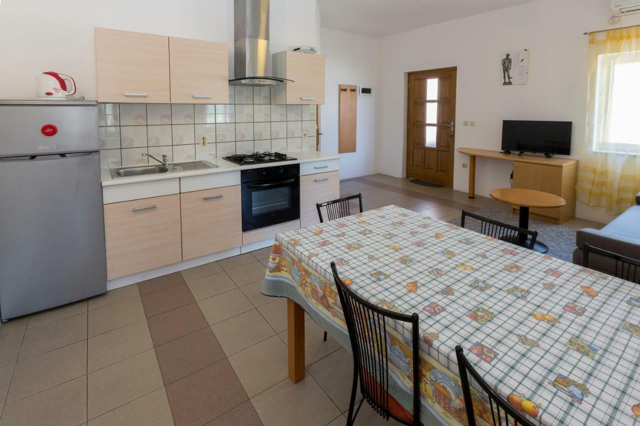 Apartments Goga Mali Lošinj Kültér fotó