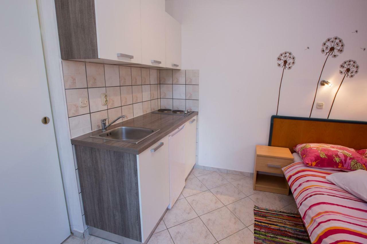 Apartments Goga Mali Lošinj Kültér fotó